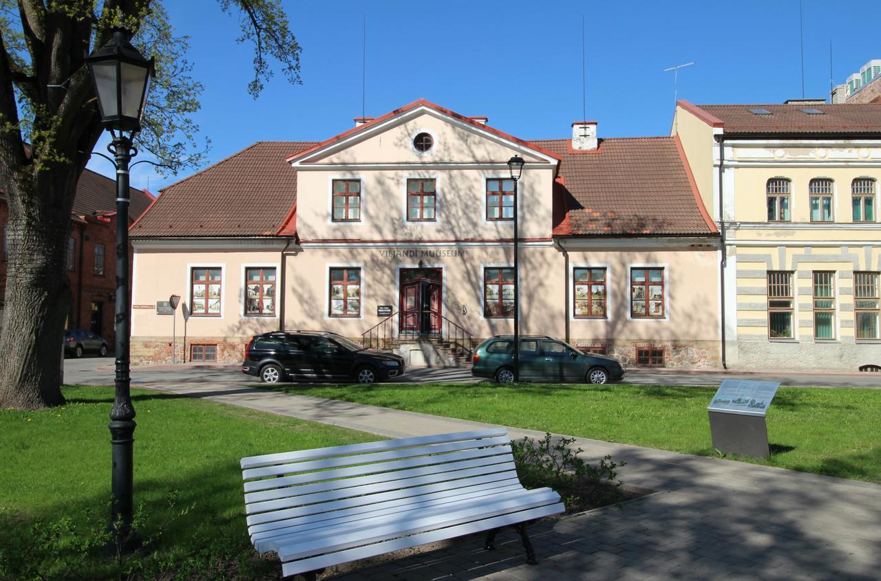 Lossikambri Kuelaliskorterid Вилянди Екстериор снимка